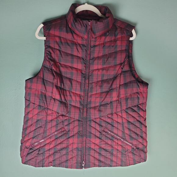 Talbots Womens Red Black Plaid Quilted Down Filled Zip Up Puffer Vest Size XL - Picture 1 of 6